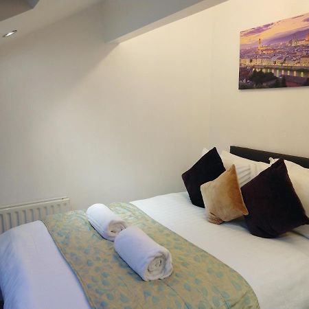 Derwent Street Apartment 3 - Self Contained - 2 Bed Self Catering Apartment Workington Eksteriør billede